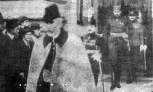 У пратњи војни аташе п. пуковник Мих. Ненадовић и његов помоћник мајор Пет. Е. Јуришић