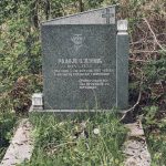 Споменик Радоју О. Жунићу на гробљу у Прогону, Гостиница (фото Бојан Радојичић)