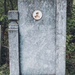 Споменик Михаилу Жунићу на гробљу у Прогону, Гостиница (фото Бојан Радојичић)