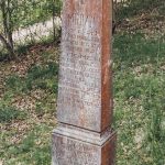 Споменик Милану Жунићу на гробљу у Прогону, Гостиница (фото Бојан Радојичић)
