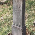Споменик Велисаву Матијевићу на гробљу у Прогону, Гостиница (фото Бојан Радојичић)