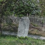 Крајпуташ Андрији Крсмановићу у Карану (фото Бојан Радојичић)