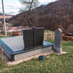 Крајпуташ Ђорђу Љубојевићу у Волујцу (фото Бојан Радојичић)