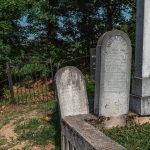 Споменик Миловану Млађеновићу на гробљу код Мегаре у Стапарима (фото Бојан Радојичић)