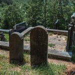 Споменик Добросаву Мандићу на гробљу у Присоју, у Стапарима (фото Бојан Радојичић)