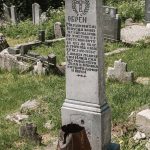 Споменик Обрену Марјановићу на гробљу у Дубцима, Волујац (фото Бојан Радојичић)