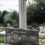 Споменик Љубомиру Танасковићу на гробљу на Капетановини у Крчагову (фото Бојан Радојичић)