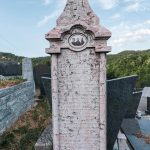 Споменик Аксентијевићима на гробљу у Севојну (фото Бојан Радојичић)