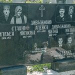 Споменик Милошу Дивљаковићу на гробљу на Гредици у Волујцу (фото Бојан Радојичић)