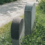 Крајпуташи Скокићима у Волујцу (фото Бојан Радојичић)