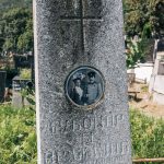 Споменик потпуковнику Љубомиру М. Вражалићу на гробљу на Доварју у Ужицу (фото Бојан Радојичић)