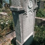 Споменик Сретену и Раденку Симовићима на гробљу у Гудурићима, Љубање (фото Бојан Радојичић)