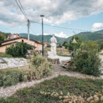 Споменик у Мокрој Гори (фото Бојан Радојичић)