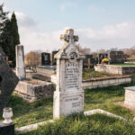 Споменик Лазару Ј. Лазаревићу на гробљу у Равањском пољу, Равни (фото Бојан Радојичић)