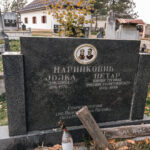 Споменик Петру Маринковићу на гробљу у Равањском пољу, Равни (фото Бојан Радојичић)