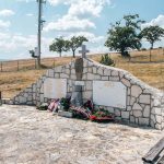 Спомен чесма на Белој Глави, Јабланица (фото Бојан Радојичић)