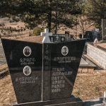 Споменик Драгутину Јовановићу на гробљу у Доњем Селу у Доброселици (фото Бојан Радојичић)