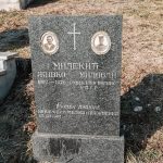Споменик Миловану Милекићу на централном гробљу у Јабланици (фото Бојан Радојичић)