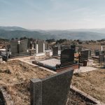 Споменик Јоксиму Марићу на гробљу код Марића стене у Стублу (фото Бојан Радојичић)