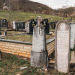 Споменик Добросаву Жунићу на Јелисијевића гробљу у Кривој Реци (фото Бојан Радојичић)