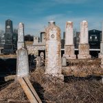 Споменик Јеврему Матијевићу на гробљу у Мачкату (фото Бојан Радојичић)