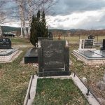 Споменик Владиславу Лучићу на гробљу на Рудини у Шљивовици (фото Бојан Радојичић)