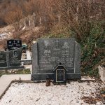Споменик Лазу Дуњићу на гробљу у Ријеци, Доброселица (фото Бојан Радојичић)