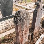 Споменик Милану, Миливоју и Млађену Словићима на Жиловића гробљу у Голову (фото Бојан Радојичић)