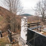 Споменик Светозару И. Жунићу на Жунића гробљу у Љубишу (фото Бојан Радојичић)