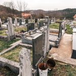 Споменик Млађену Радибратовићу на Радибратовића гробљу у Рожанству (фото Бојан Радојичић)