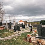 Гробље у чајетинској Трнави (фото Бојан Радојичић)