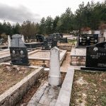Споменик Драгомиру Дедовићу на гробљу у чајетинској Трнави (фото Бојан Радојичић)