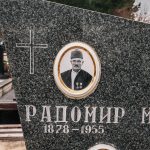 Споменик Радомиру Илићу на гробљу у чајетинској Трнави (фото Бојан Радојичић)
