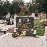 Споменик Драгосаву Мијаиловићу на гробљу у чајетинској Трнави (фото Бојан Радојичић)