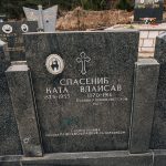 Споменик Влаисаву Спасенићу на гробљу у чајетинској Трнави (фото Бојан Радојичић)