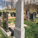 Споменик Миладину Крстићу на гробљу у Бакионици (фото Бојан Радојичић)