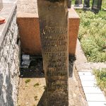 Споменик Војимиру и Војиславу Котарцима на гробљу у Бакионици (фото Бојан Радојичић)
