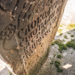 Споменик Војимиру и Војиславу Котарцима на гробљу у Бакионици (фото Бојан Радојичић)