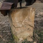 Крајпуташи испод Радучког брда у Честобродици (фото Бојан Радојичић)