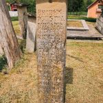 Споменик Живку Богдановићу на Богдановића гробљу у Доњој Добрињи (фото Бојан Радојичић)