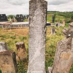 Споменик Митру Симовићу на Коларевића гробљу у Доњој Добрињи (фото Бојан Радојичић)