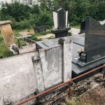 Споменик Велимиру Вучићевићу на Вучићевића гробљу у Доњој Добрињи (фото Бојан Радојичић)