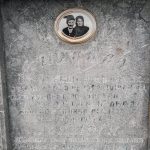 Споменик Михаилу Вучићевићу на Вучићевића гробљу у Доњој Добрињи (фото Бојан Радојичић)