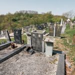 Споменик Добросаву Цицовићу на гробљу на Голом брду у Душковцима (фото Бојан Радојичић)