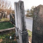 Споменик Арсенију Тешићу на Прелића гробљу у Глумчу (фото Бојан Радојичић)