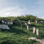 Гробље изнад цркве у Горњој Добрињи (фото Бојан Радојичић)