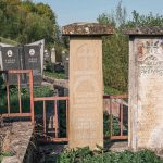 Споменик Милети Софронијевићу на гробљу изнад цркве у Горњој Добрињи (фото Бојан Радојичић)