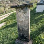Споменик Добросаву Софронијевићу на гробљу изнад цркве у Горњој Добрињи (фото Бојан Радојичић)