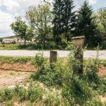 Крајпуташи Микаилу Перуничићу и Мићу Мићовићу у Горобиљу (фото Бојан Радојичић)