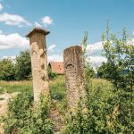 Крајпуташи Микаилу Перуничићу и Мићу Мићовићу у Горобиљу (фото Бојан Радојичић)